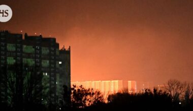 Venäjä tekee "massiivisia” iskuja Kiovaan, ainakin 12 loukkaantunut