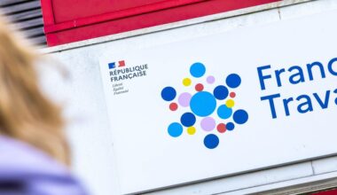 France Travail : votre conseiller pourra désormais supprimer vos allocations si votre compte bancaire n’est pas domicilié en France