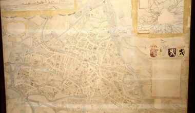 Oude onafgewerkte stadskaart