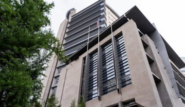 Trump administration files emergency appeal to keep control of Oregon National Guard troops