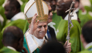 Pope Leo XIV backs U.S. bishops in condemning Trump's immigration sweeps