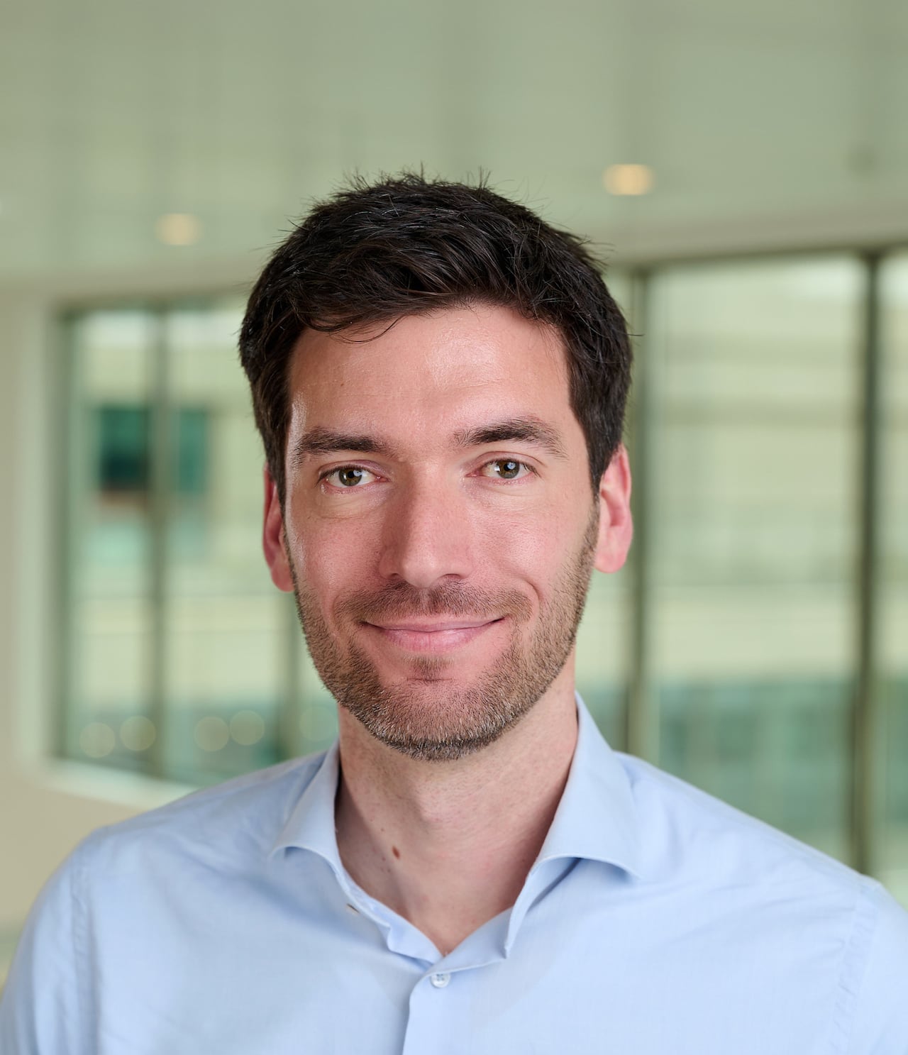 Bart Schuurman, a professor of terrorism and political violence, has studied what he calls the alarming trend of Russia's hybrid warfare. 