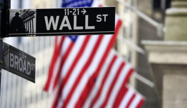 Dividends Up To 20% Wall Street Says You Should Sell