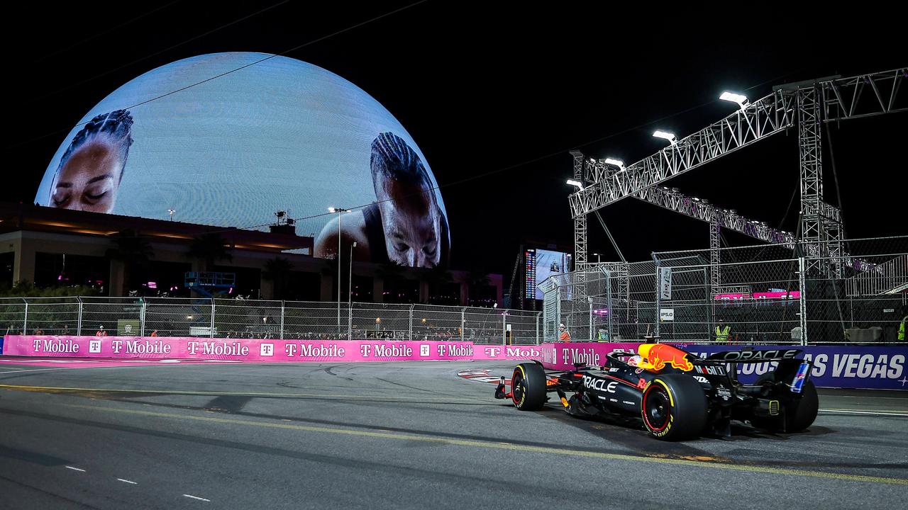 Formel 1: Verstappen triumphiert in Las Vegas - Norris rettet Platz zwei