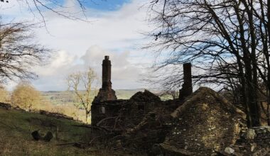 A tumbling down old farm house, nestled in the Clwydian