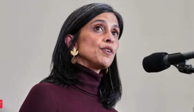 JD Vance-Usha Vance divorce rumours after Erika Kirk viral hug! Usha addresses marriage speculation, ‘sometimes forgets to wear her wedding ring’