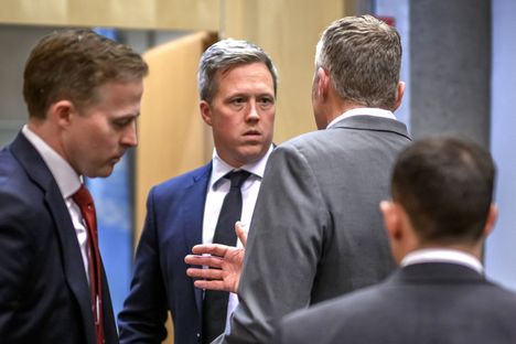 Yhdysvaltain maavoimaministeri Dan Driscoll otettiin lähteiden mukaan osaksi rauhanneuvotteluja varapresidentti J.D. Vancen aloitteesta.
