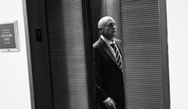 Senator Mark Kelly Is in the Wrong Job