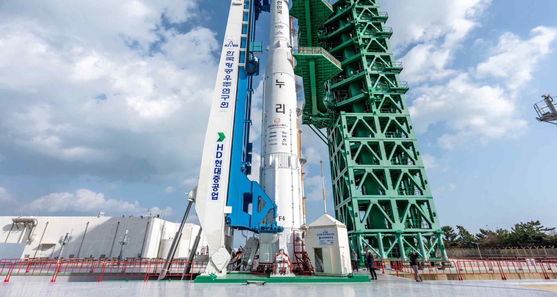 South Korea to launch homegrown rocket amid transition to private sector