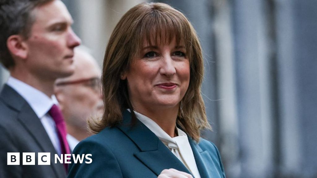 Scotland to receive £820m budget boost, Rachel Reeves says