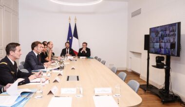 Europeans seize on latest US reversal to push for Ukraine security guarantees