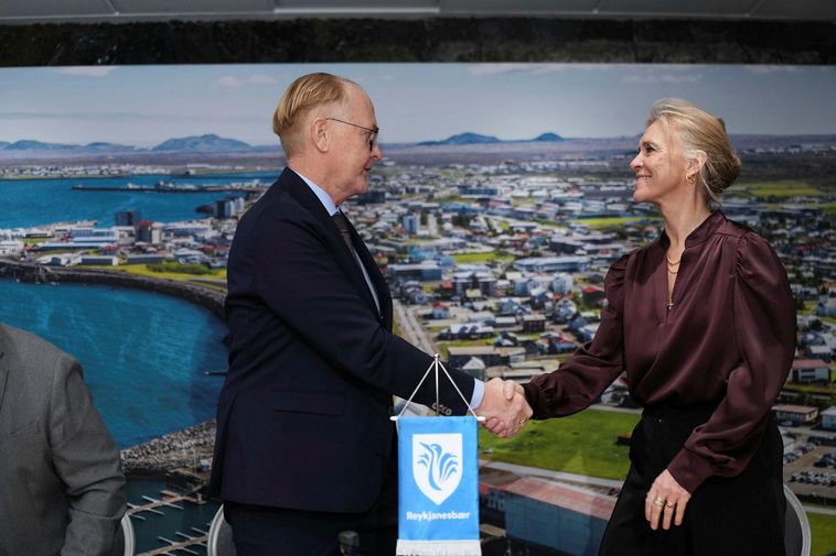 Up to ISK 10 billion NATO investment in Helguvík