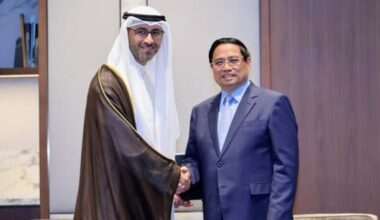 Vietnam PM urges Kuwait Petroleum to expand Nghi Son refinery, build bonded fuel storage facility