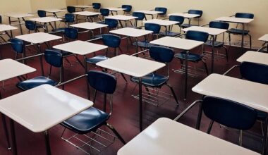 Wootton High School evacuated after gas leak