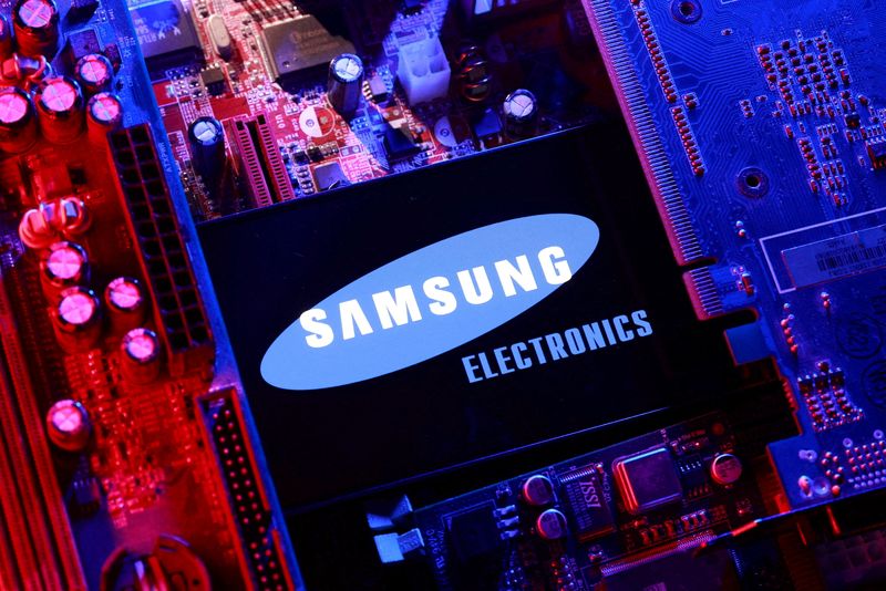 Samsung Elec names new head of its key decision-making body