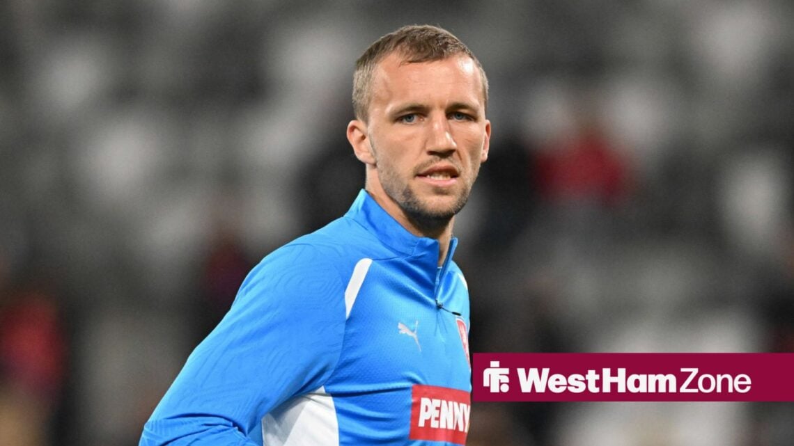 Tomas Soucek looking confused