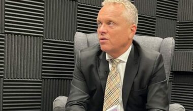 Slovensko sa podľa Andrassyho môže dostať na dno priepasti, najväčší problém vidí v nevyužitých eurofondoch – VIDEO