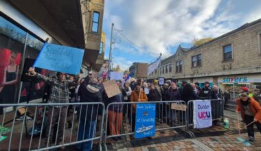 Pro and anti migrant protestors clash in Inverness