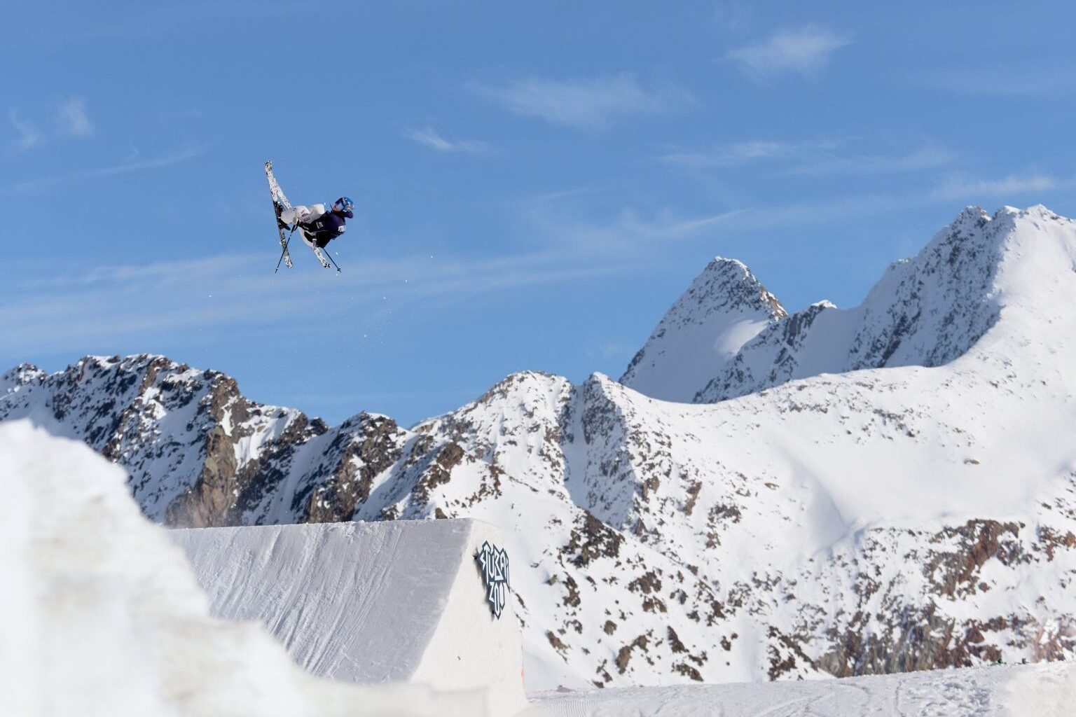 Italy’s Olympic Freestyle Medal Hope Suffers ACL Tear in Training Just 4 Months Ahead of Home Olympics