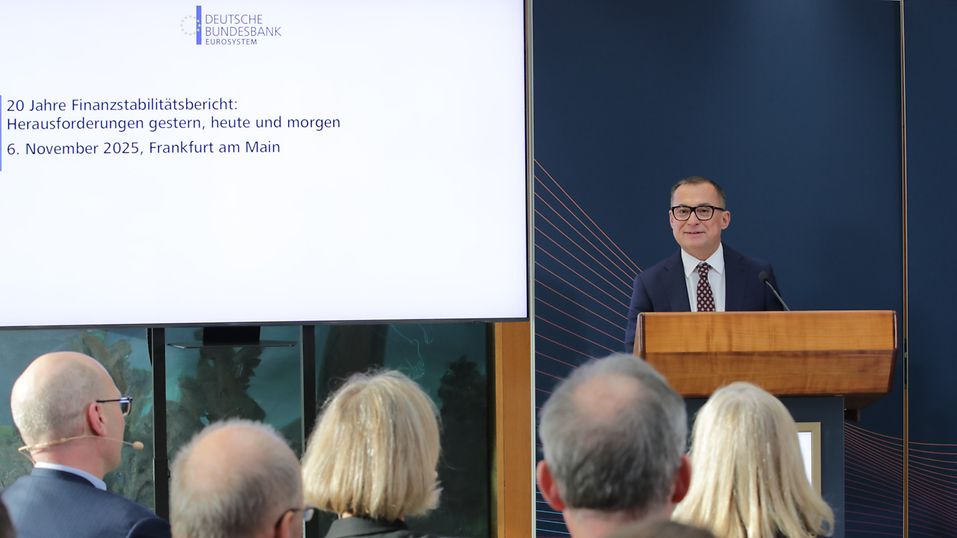 Bundesbank celebrates 20 years of the Financial Stability Review