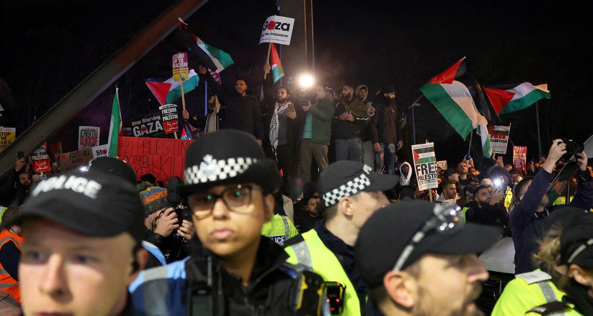 Eleven arrested as protests erupt before Aston Villa-Maccabi Tel Aviv match | Football News
