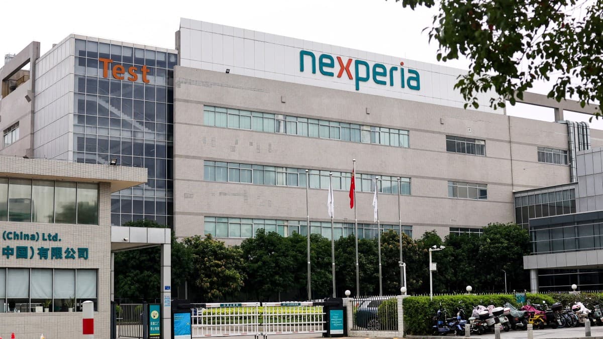 Netherlands ends Nexperia feud with China, hands back Chinese owner control over chipmaker – Firstpost