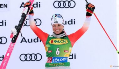 Alpine skiing-Switzerland's Gut-Behrami crashes in training, knee injury feared