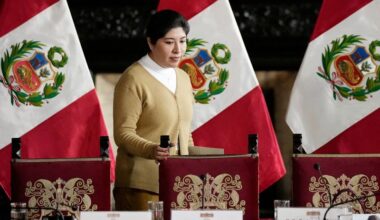 Peru orders arrest of ex-prime minister under Mexico asylum in Lima | WKZO | Everything Kalamazoo