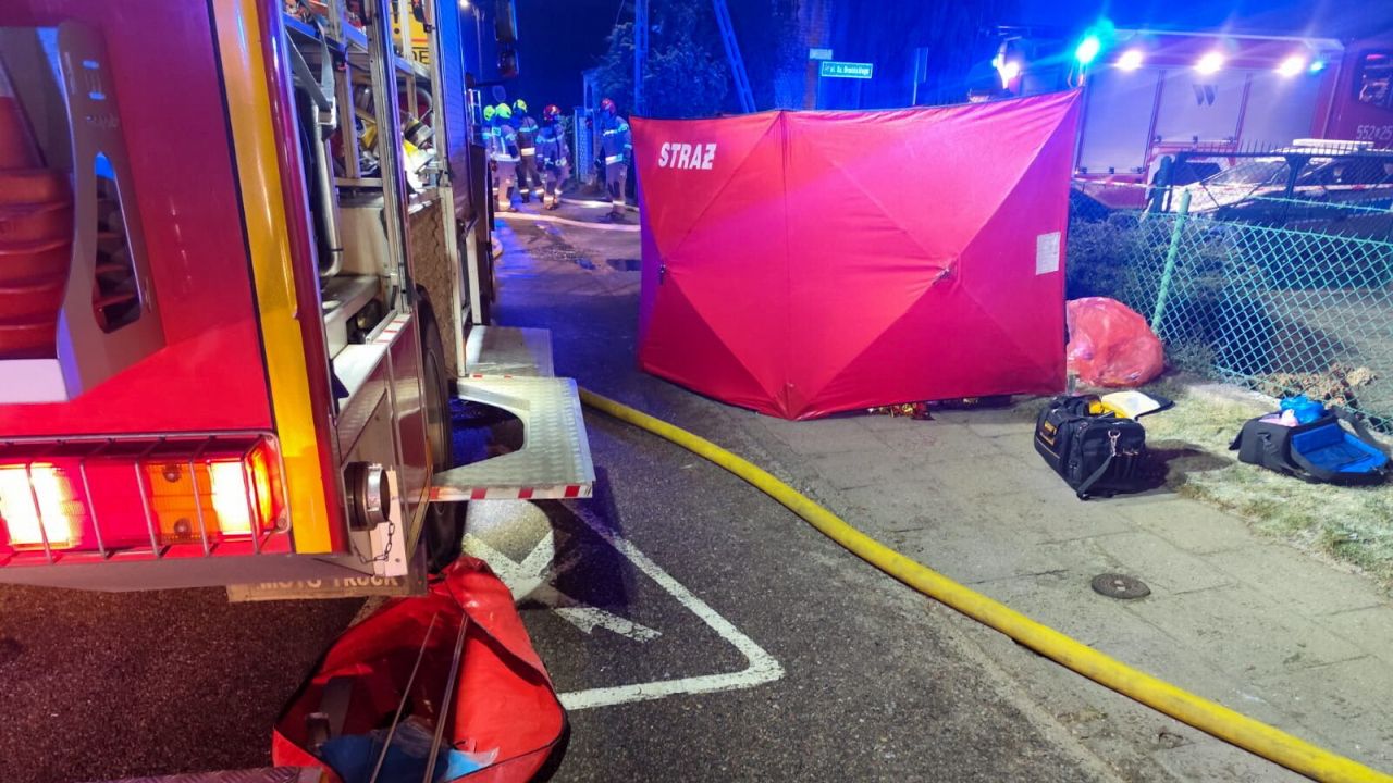 Od piątku w wyniku pożarów zginęło dziewięć osób - Polska i świat