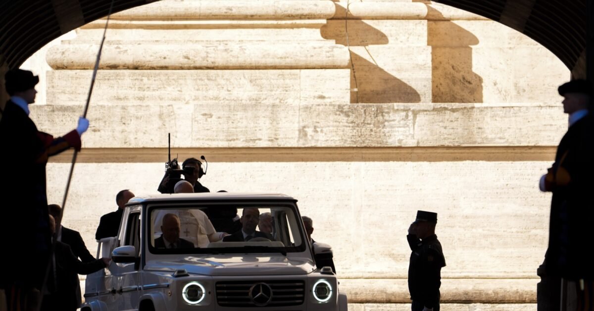 Faith in Christ's constant presence revolutionizes lives, pope says- Detroit Catholic