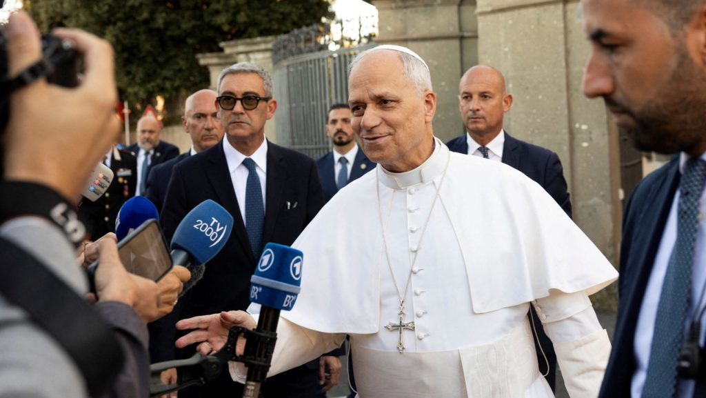 Pope Leo endorses U.S. bishops’ message on immigration