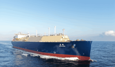 Hudong-Zhonghua Delivers 9th LNG Carrier in 2025, Setting New National Record