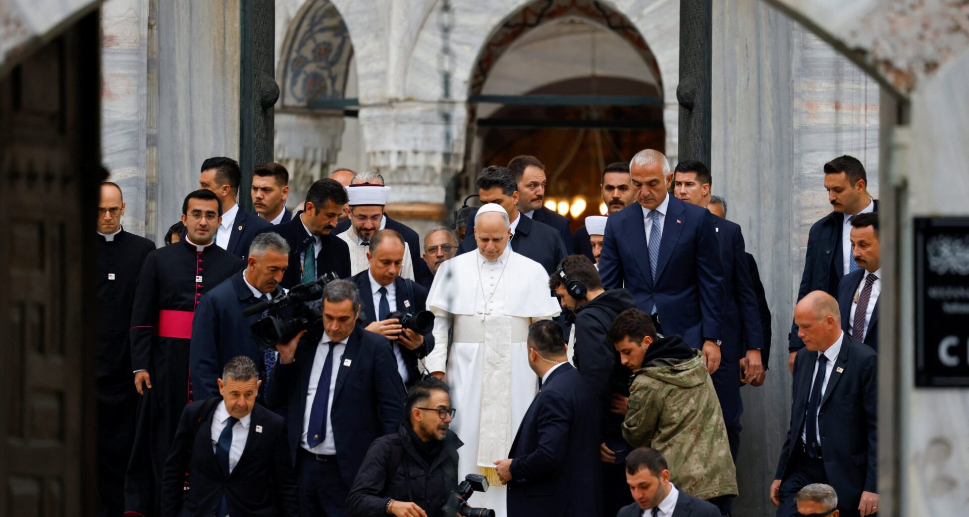 In Turkey, Pope Leo pushes for unity and peace—within and beyond Christianity