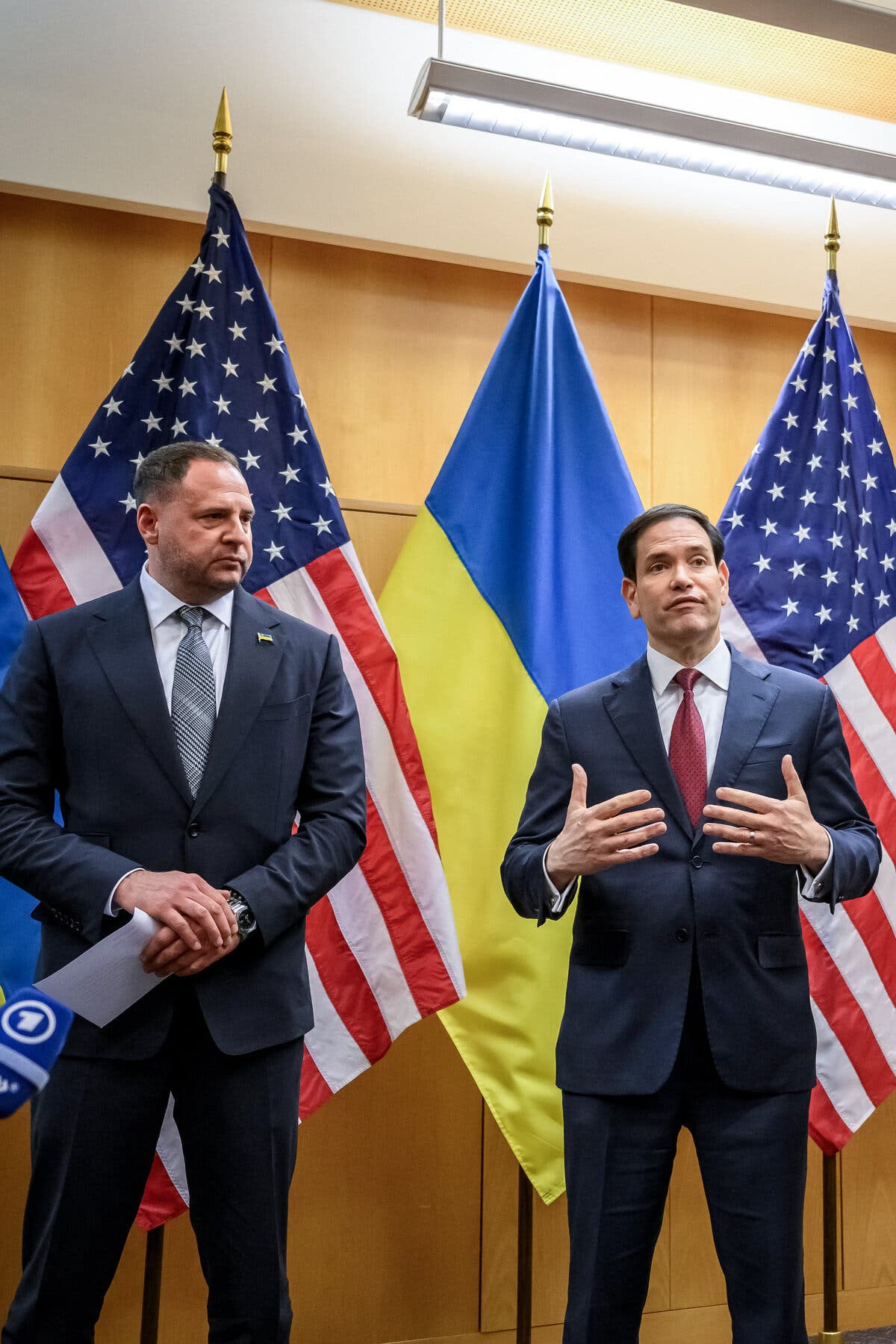 Ukrainians React to Peace Plan to End Russia’s War