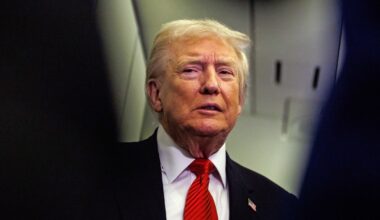 House returns for government shutdown vote after Senate advances bill