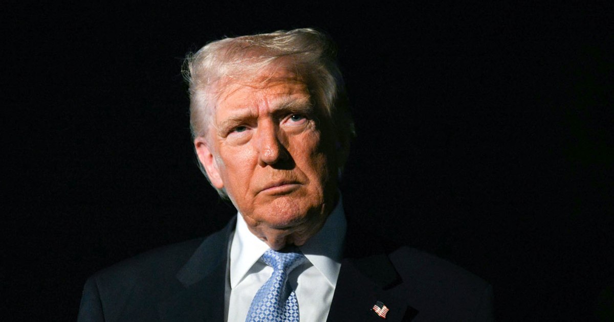 Judge dismisses Comey and James indictments; Pentagon investigating Democratic Sen. Mark Kelly