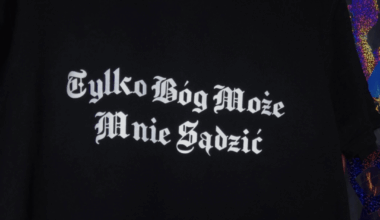 Skąd w środowiskach prawilnych popularność tego fontu?