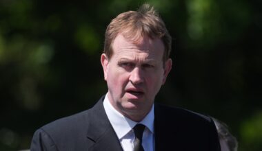 No Irish citizenship for refugees on long-term welfare beneﬁts