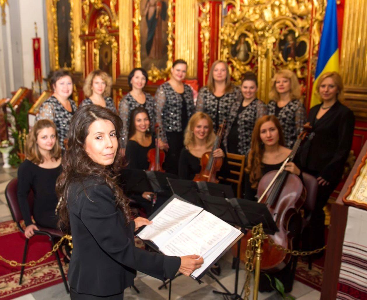 The Kyiv Baroque Consort, directed by Italian conductor Nancy Milesis Romano, opens the festival.