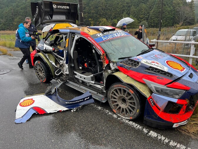 VIDEO | Fourmaux jättis kaardilugeja ukse Jaapani metsadesse | Autoralli