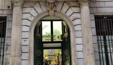 Supermarket entrance, Genoa, Italy. OC.