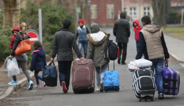 Germany news: Berlin rejecting more Syrian asylum requests