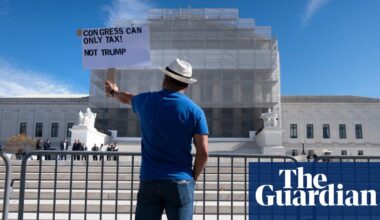 Trump news at a glance: supreme court examines president’s global tariffs | Trump administration