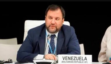 Venezuela lauds Iran's support for its national sovereignty