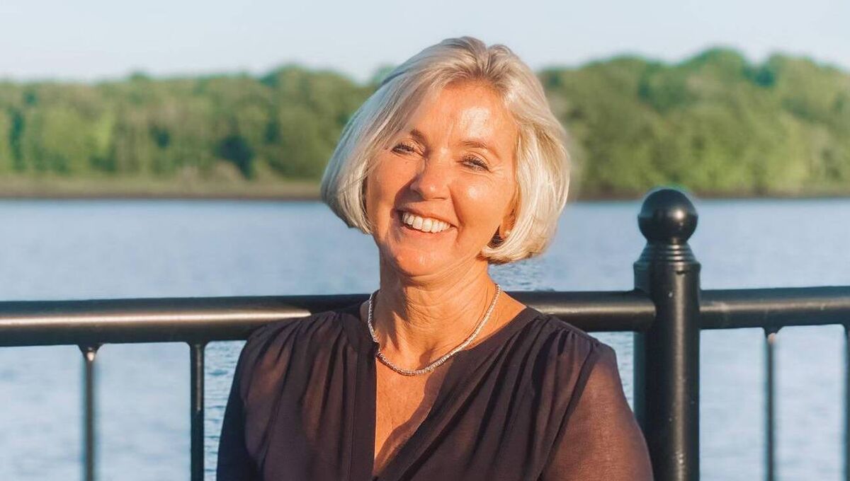 The first weekend Jane Buckley arrived in London, the Brixton riots broke out in Stoke Newington. She stood on a street corner watching smoke balloon out of shop windows, people running, shouting, police sirens.