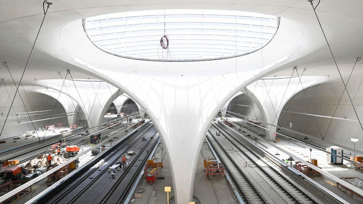 Stuttgart 21: Bahn-Chefin Evelyn Palla sagt Eröffnung für 2026 ab