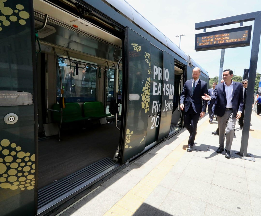 The Prince of Wales attended the Earthshot Prize Impact Assembly by the Earthshot Prize Tram in Rio de Janeiro 🇧🇷