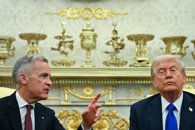 Canadian Prime Minister Mark Carney and US President Donald Trump in the Oval Office of the White House, Washington, October 7, 2025.