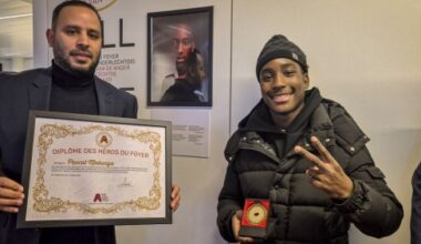 Un ado de 16 ans célébré en héros à Anderlecht : son courage a sauvé des dizaines de vies à Peterbos