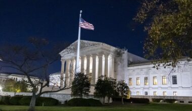 Justices Cast Constitutional Clouds Over Trump's Tariffs